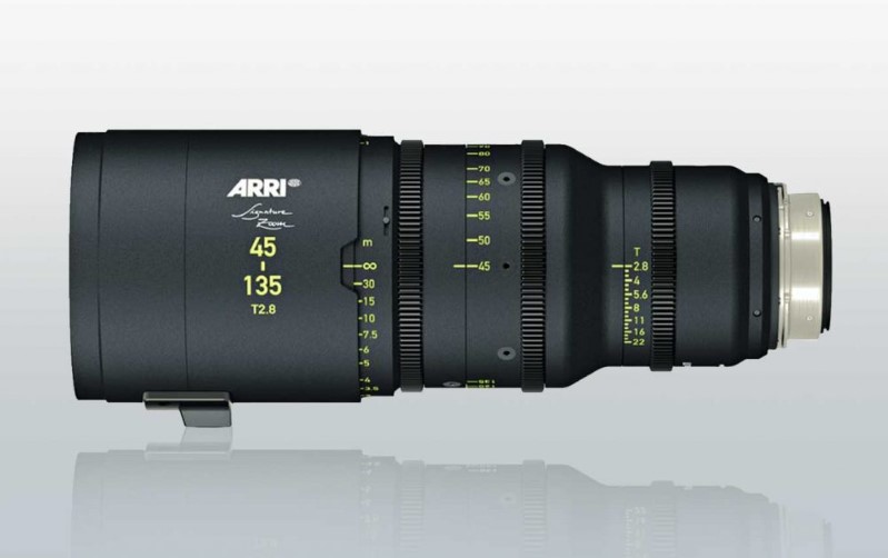 ARRI 45-135mm Signature Zoom Kit Side.jpg